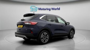 Ford Kuga TITANIUM