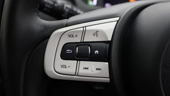 Honda Jazz I-MMD EX