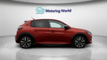 Peugeot E-208 GT PREMIUM
