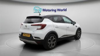 Renault Captur SE EDITION E-TECH