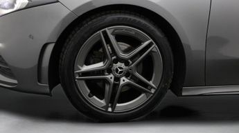 Mercedes-Benz A Class A 180 AMG LINE EXECUTIVE