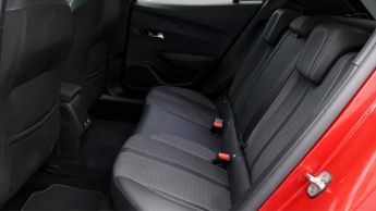 Peugeot E-2008 ALLURE PREMIUM