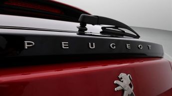 Peugeot E-2008 ALLURE PREMIUM