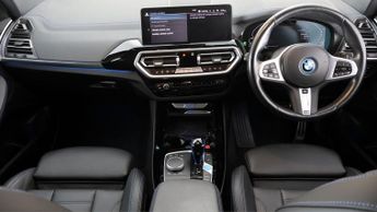BMW iX3 M SPORT