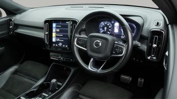 Volvo XC40 RECHARGE T5 R-DESIGN PRO