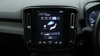Volvo XC40 RECHARGE T5 R-DESIGN PRO