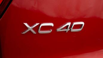 Volvo XC40 RECHARGE T5 R-DESIGN PRO