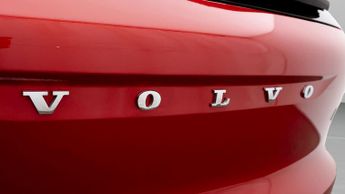 Volvo XC40 RECHARGE T5 R-DESIGN PRO