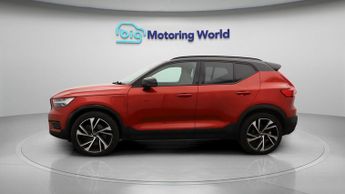 Volvo XC40 RECHARGE T5 R-DESIGN PRO