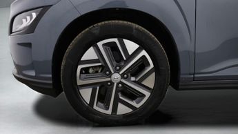 Hyundai KONA PREMIUM