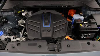 Hyundai KONA PREMIUM