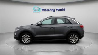 Volkswagen T-Roc SE TSI EVO DSG