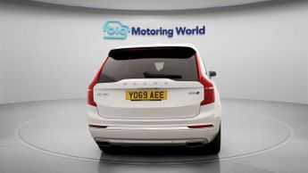 Volvo XC90 B5 INSCRIPTION AWD