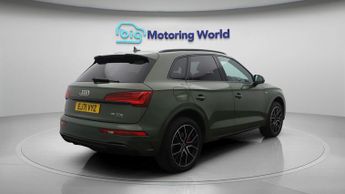 Audi Q5 TFSI QUATTRO S LINE EDITION 1