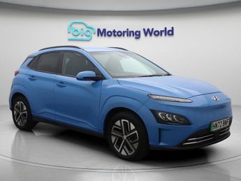 Hyundai KONA PREMIUM