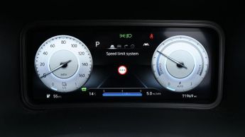 Hyundai KONA PREMIUM