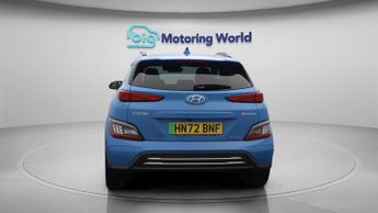 Hyundai KONA PREMIUM