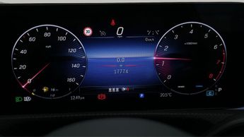 Mercedes-Benz A Class A 180 AMG LINE EXECUTIVE