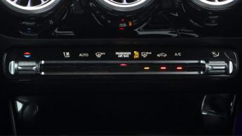 Mercedes-Benz A Class A 180 AMG LINE EXECUTIVE