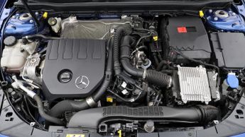Mercedes-Benz A Class A 180 AMG LINE EXECUTIVE