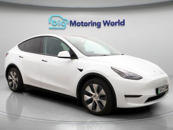 Tesla Model Y LONG RANGE AWD