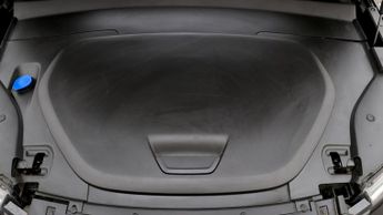 Volvo XC40 RECHARGE PLUS TWIN AWD