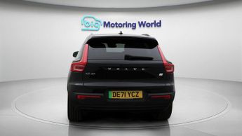 Volvo XC40 RECHARGE PLUS TWIN AWD