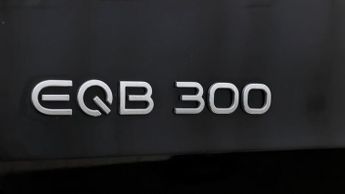 Mercedes-Benz EQB EQB 300 4MATIC AMG LINE