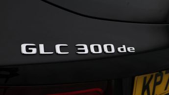 Mercedes-Benz GLC GLC 300 DE 4MATIC AMG LINE