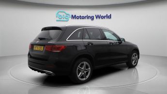 Mercedes-Benz GLC GLC 300 DE 4MATIC AMG LINE