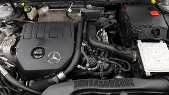 Mercedes-Benz A Class A 180 AMG LINE EDITION PREMIUM PLUS
