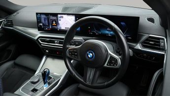 BMW i4 EDRIVE40 M SPORT