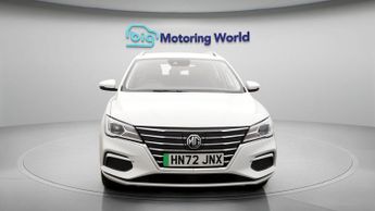 MG MG5 EXCLUSIVE