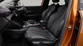 Peugeot E-2008 GT