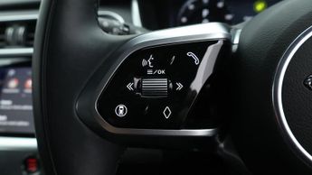 Jaguar I-PACE R-DYNAMIC SE BLACK