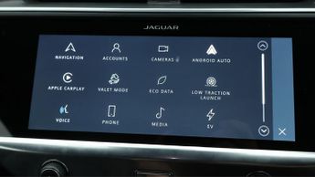 Jaguar I-PACE R-DYNAMIC SE BLACK