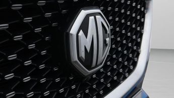 MG MG HS EXCLUSIVE DCT