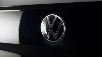 Volkswagen T-Roc R-LINE TSI EVO DSG