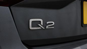 Audi Q2 TDI S LINE