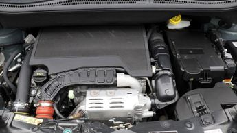 Citroen C3 Aircross PURETECH SHINE PLUS S/S EAT6