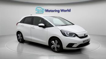 Honda Jazz I-MMD EX
