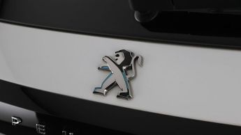 Peugeot E-208 GT PREMIUM