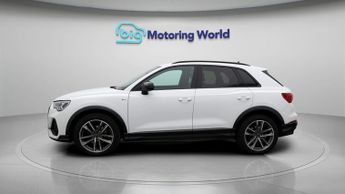 Audi Q3 TFSI S LINE BLACK EDITION
