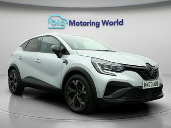 Renault Captur E-TECH ENGINEERED