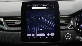 Renault Captur E-TECH ENGINEERED