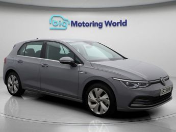 Volkswagen Golf STYLE ETSI DSG