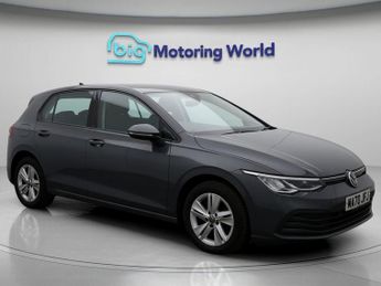 Volkswagen Golf LIFE TSI