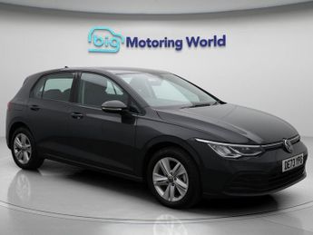 Volkswagen Golf LIFE TSI