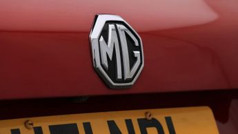 MG MG HS EXCLUSIVE
