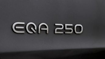 Mercedes-Benz EQA EQA 250 AMG LINE
